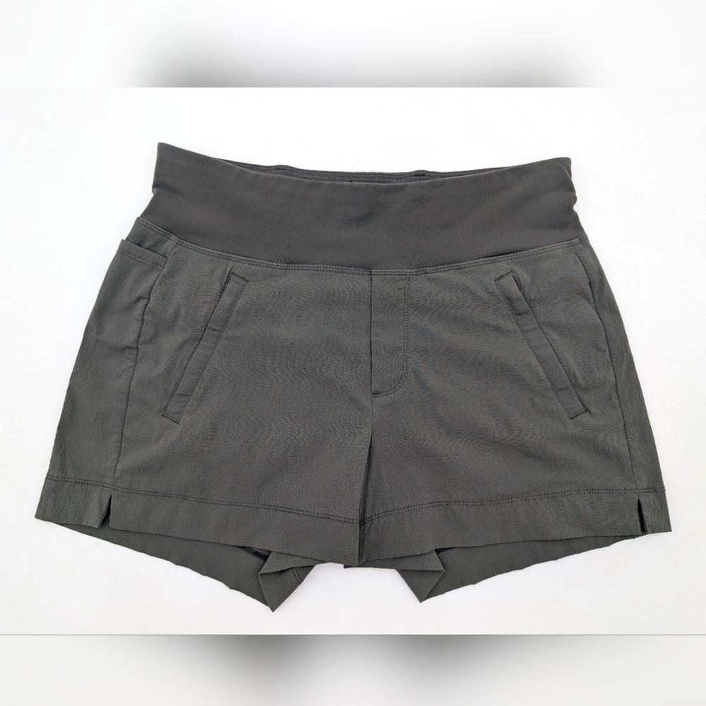 Athleta Trekkie North Short Sz 2 Olive Green Quick Dry Moisturizer Wicking SPF50 - Picture 3 of 17